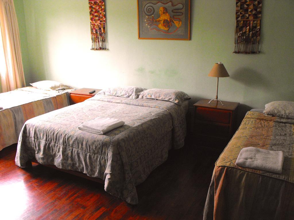 Casa Serena Lima Room photo